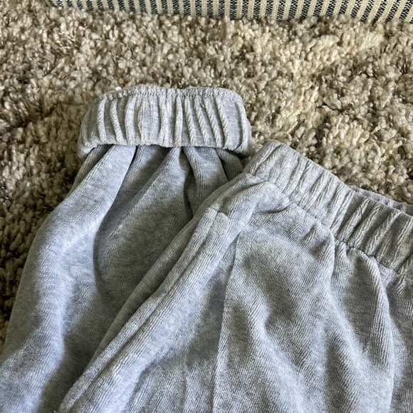 Brandy Melville Grey Sweatpants - Picture 3 of 3